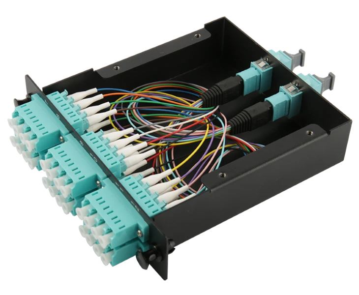 12 snælda 12 trefjar OM4 Multimode MTP Til 12 LC Duplex Aqua