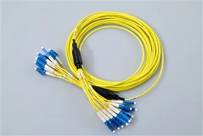 Ljósleiðaraplástrasnúra Lc 12 CORE Bundle Optical Cable